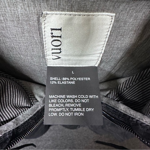 Vuori Outdoor Trainer Shell, Size L - Picture 8 of 8